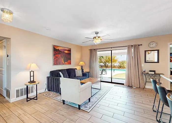A Desert Gem Holiday home *
