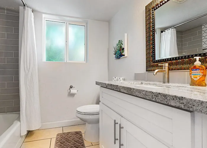 A Desert Gem Holiday home Fountain Hills